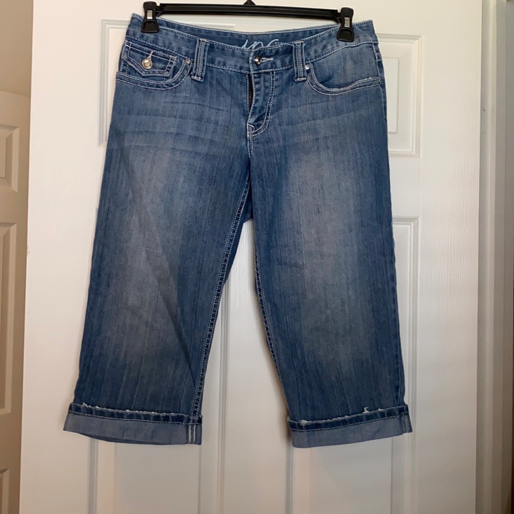 INC DENIM CAPRIS WITH BLING ON POCKETS !!